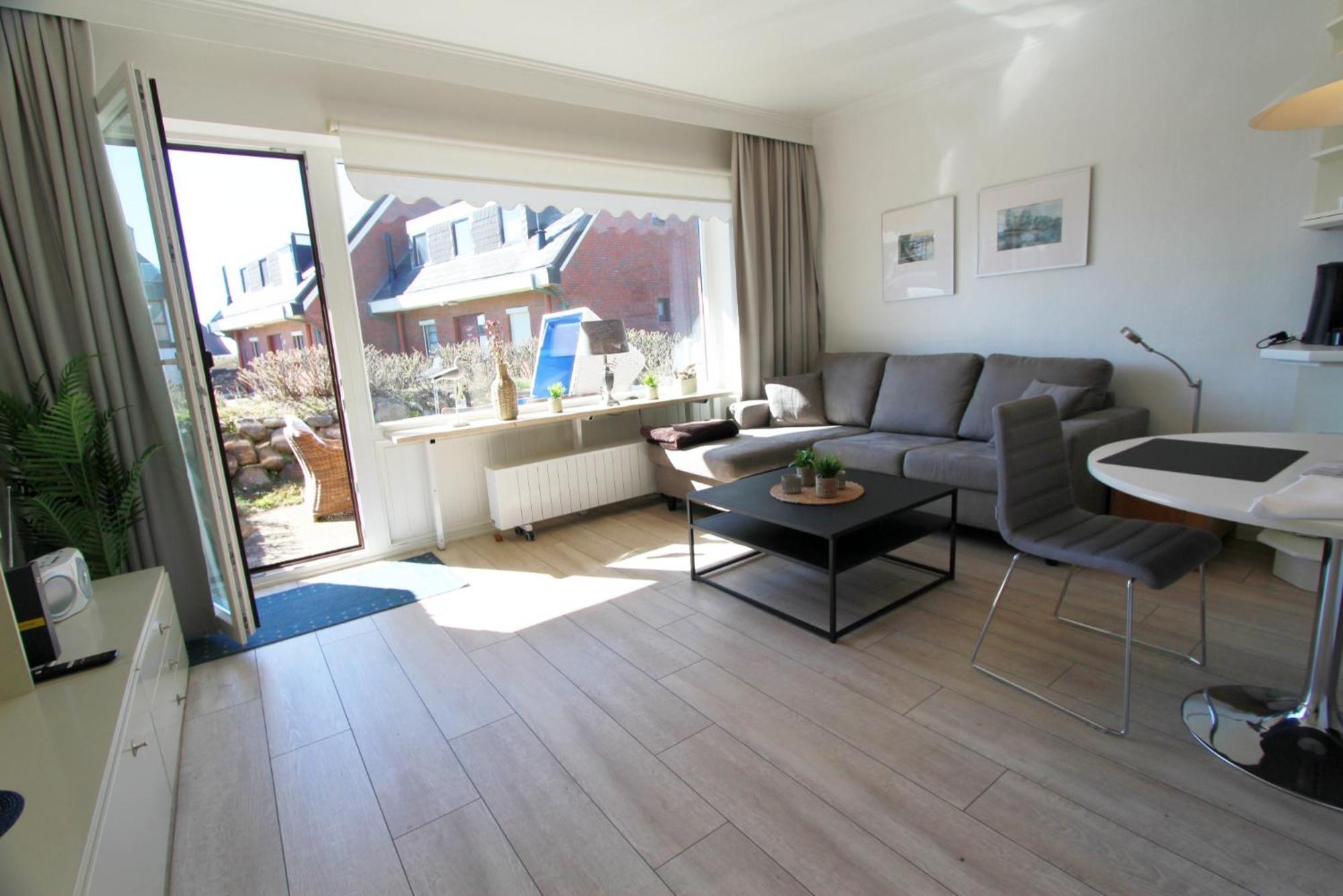 Duenenstrasse 33b, Eg Rechts Apartment *